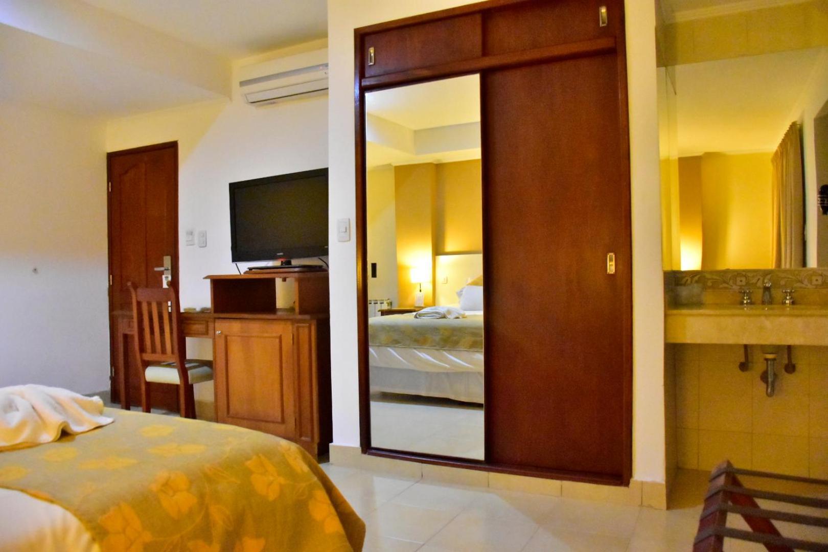 Hotel Astur Salta Exterior photo